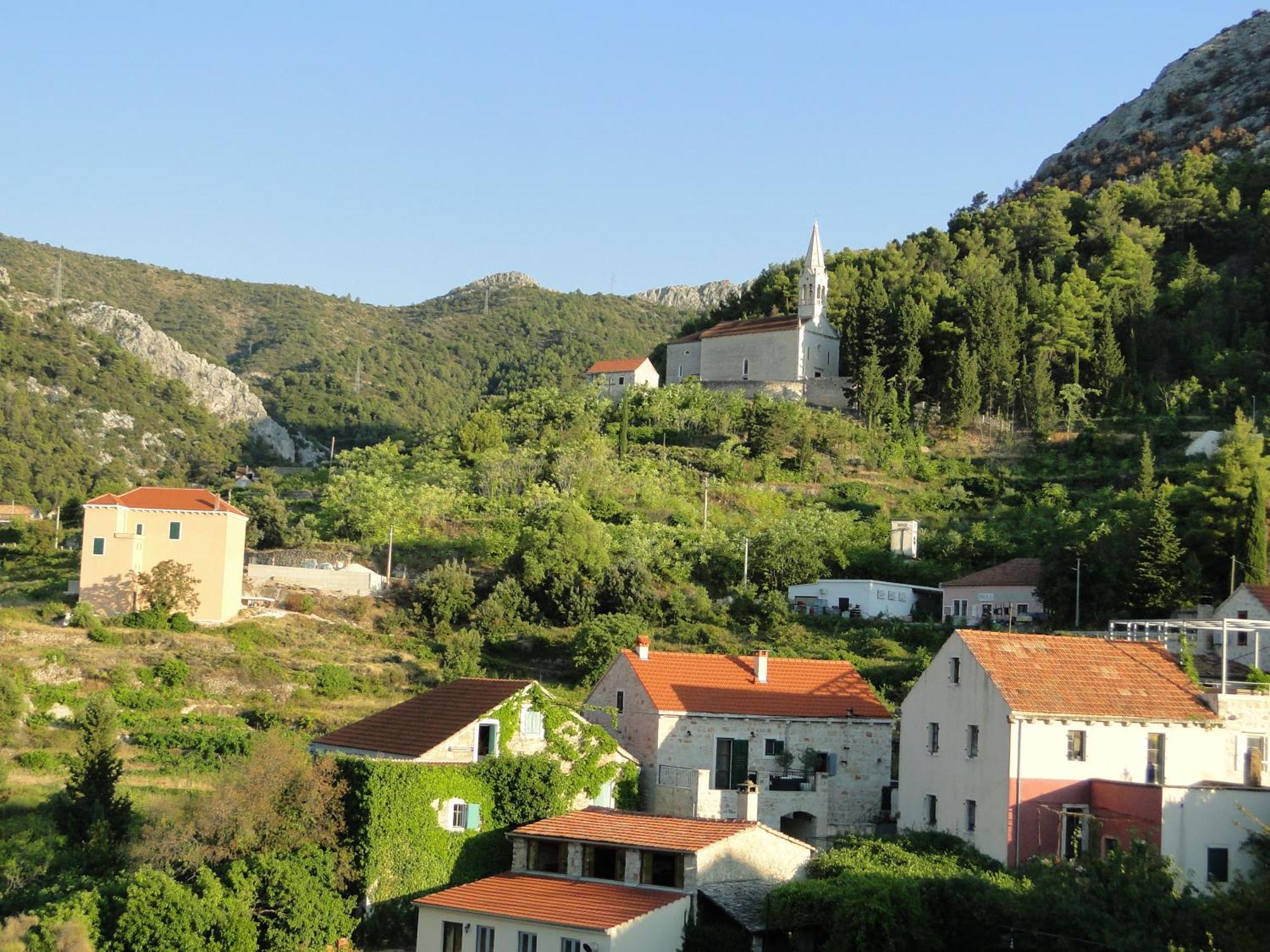 Heritage Apartments Kyra & Fox In Pitve, Hvar المظهر الخارجي الصورة
